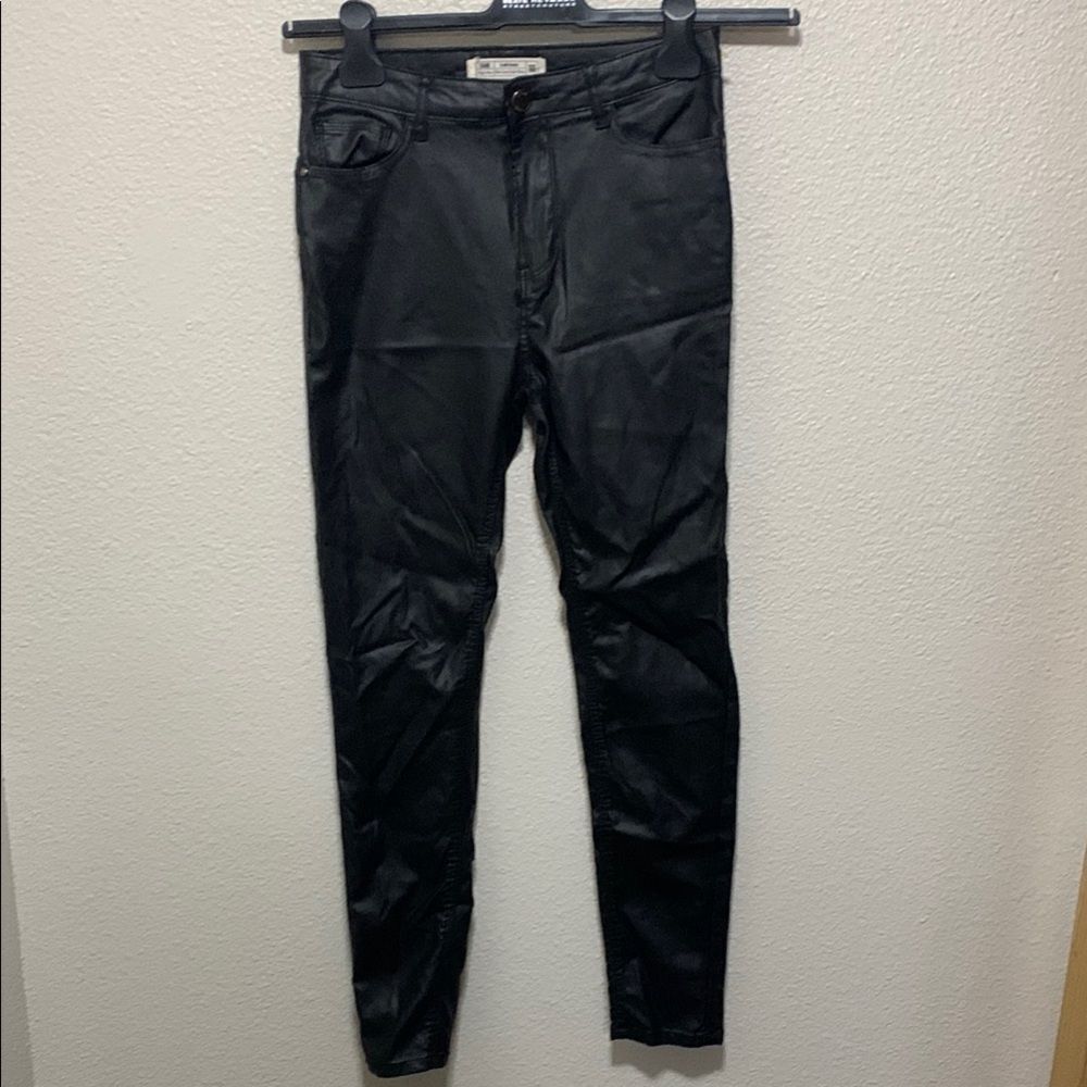 I&M Black Skinny Pants